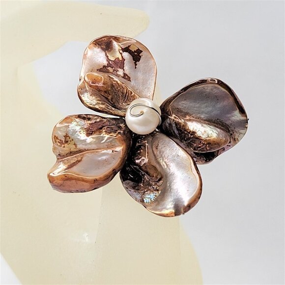 Brown Sea Shell Freshwater Pearl Bead Asymmetric Flower Adjustable Ring - Picture 5 of 13
